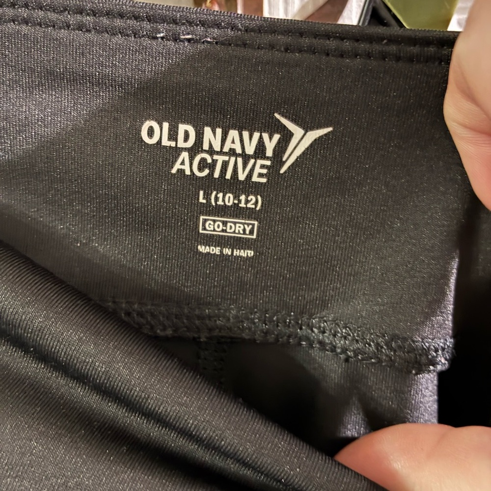 Old Navy Active Girl’s Large Go-Dry Leggings - Picture 4 of 5